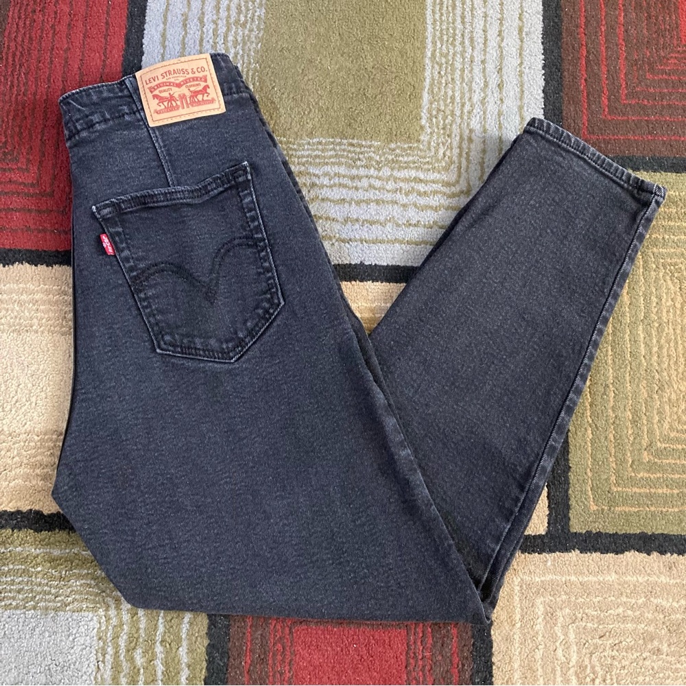 Levi's High Waisted Taper Black Lose Control Jeans Women's Size 29x27